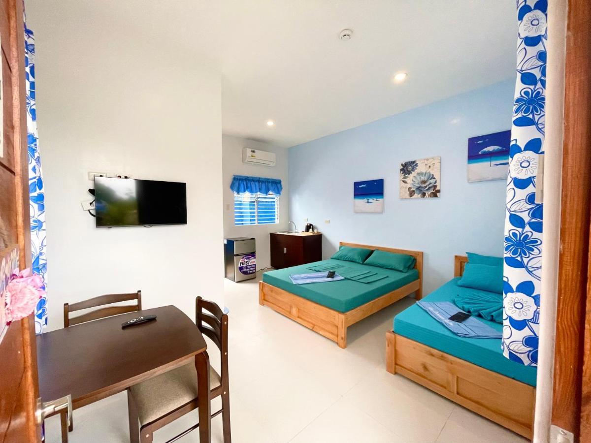 Blue Summer Suites & Restaurant Bingag 외부 사진